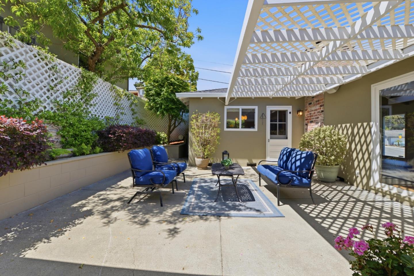 416 Middle Road Belmont, CA 94002 - Photo 40 of 46