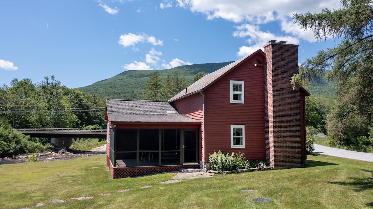 28 Laver Road Arlington, VT 05250 - Photo 1 of 28 Gallery Image 1