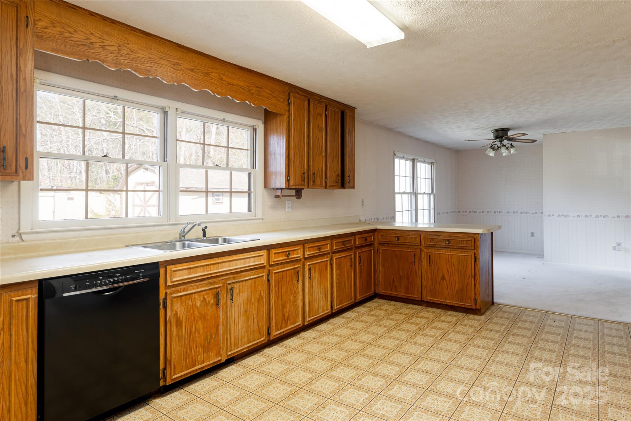 261 Lower Christ School Road Arden, NC 28704 - Photo 14 of 48 Gallery Image 14
