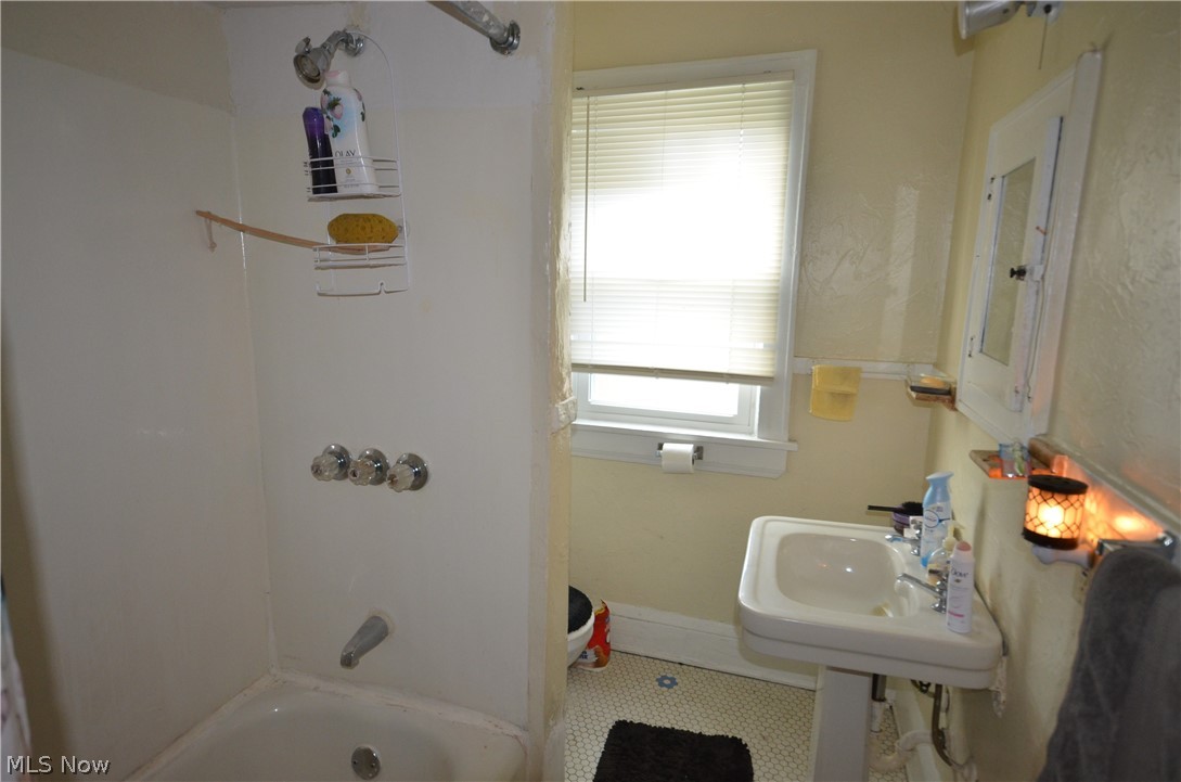 774 Copley Road Akron, OH 44320 - Photo 26 of 31 second floor