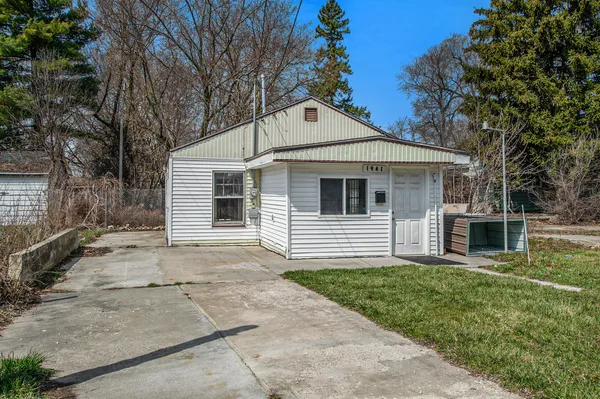 $32,000 | 1941 Walcott Street, Saginaw, MI 48601
