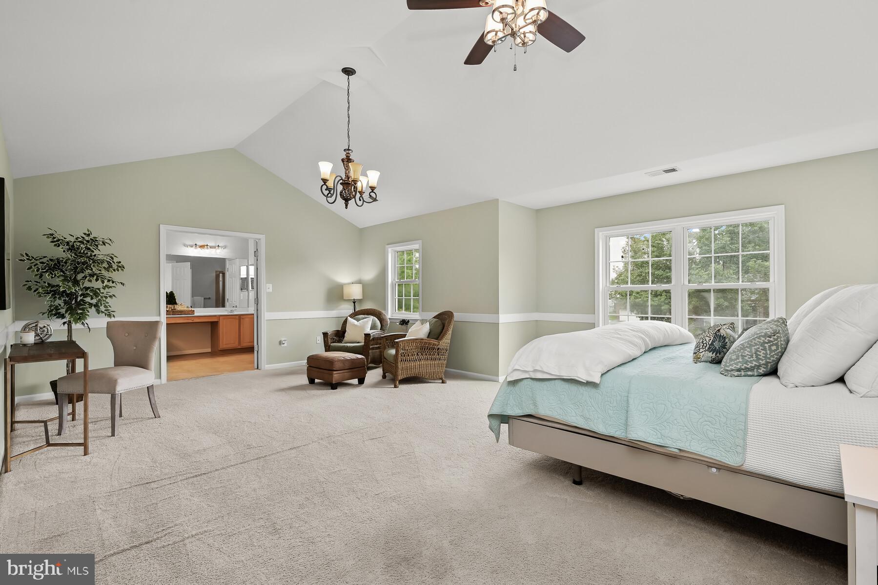 8013 High Castle Road Ellicott City, MD 21043 - Photo 4 of 49 Expansive primary suite
