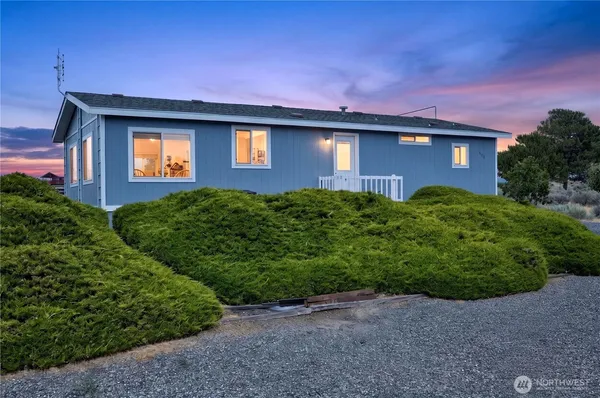 $375,000 | 403 Summer Place South, Mattawa, WA 99349