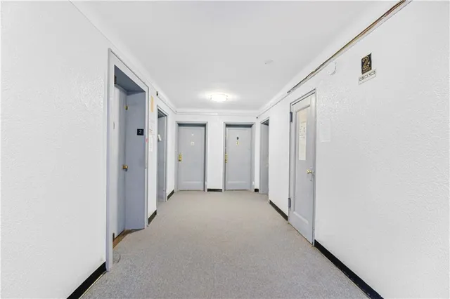 $279,000 | 367 Avenue South, Unit 2E | Kings Club District