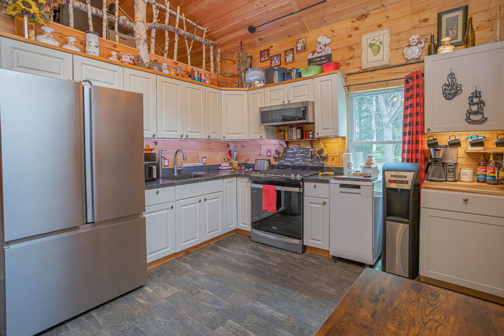 25 Sawyers Mills Road Starks, ME 04911 - Photo 7 of 50 sandyriverrealty-21