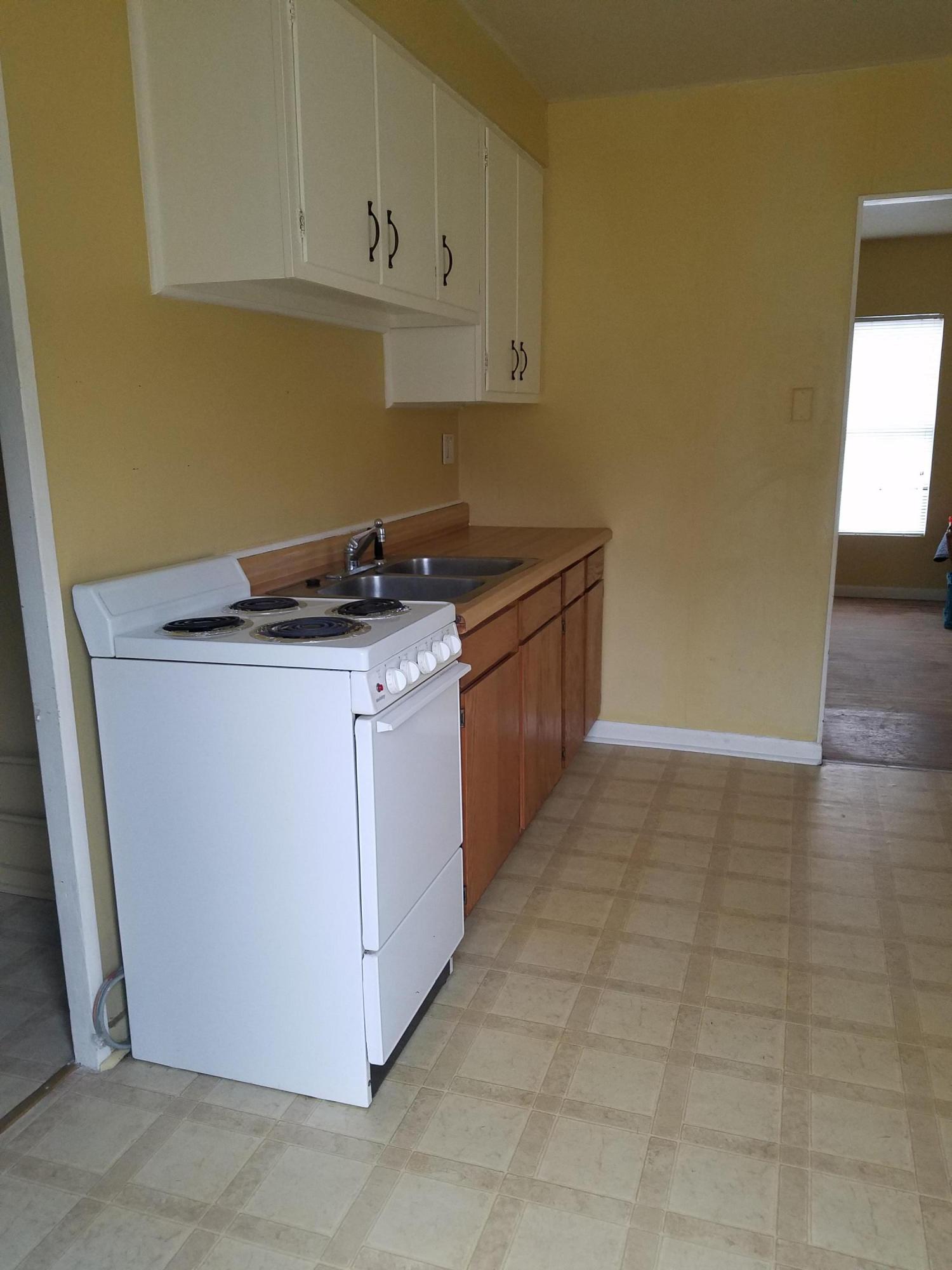 173-175 Hamilton Circle Oak Ridge, TN 37830 - Photo 8 of 13 20190114_103307