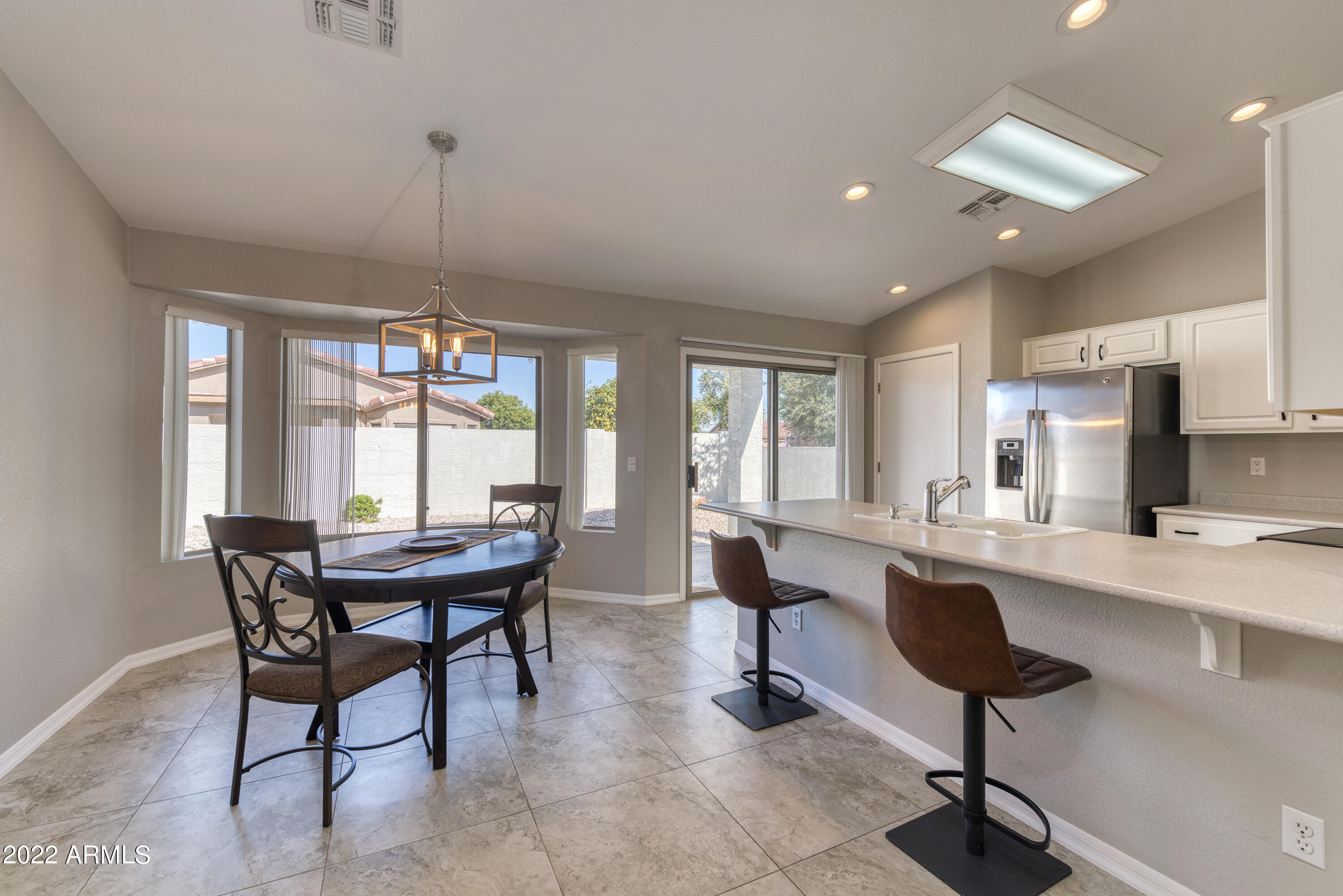 4708 East Walnut Road Gilbert, AZ 85298 - Photo 9 of 30 Dining ~ Kitchen