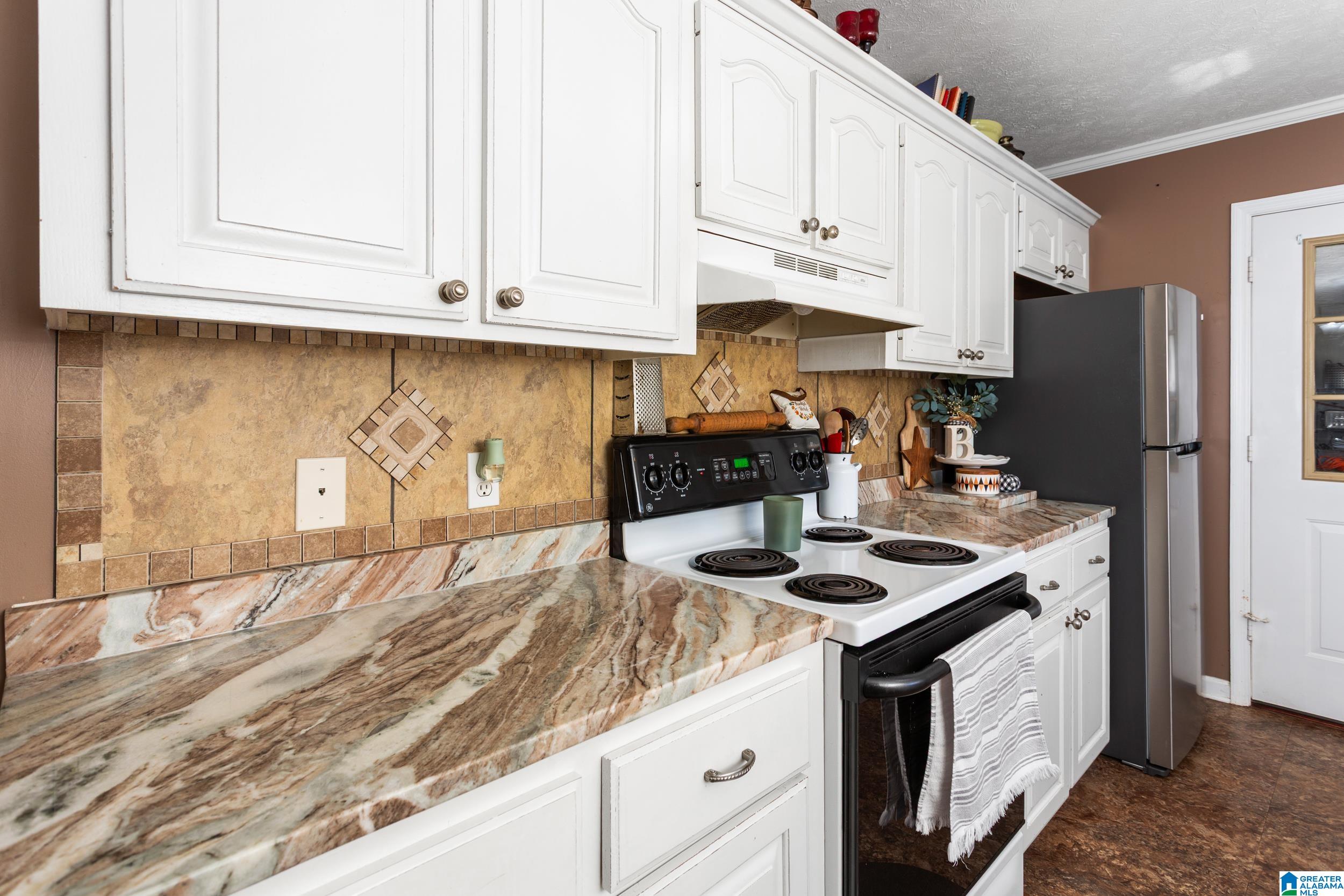 1487 Harts Ferry Road Ohatchee, AL 36271 - Photo 15 of 37