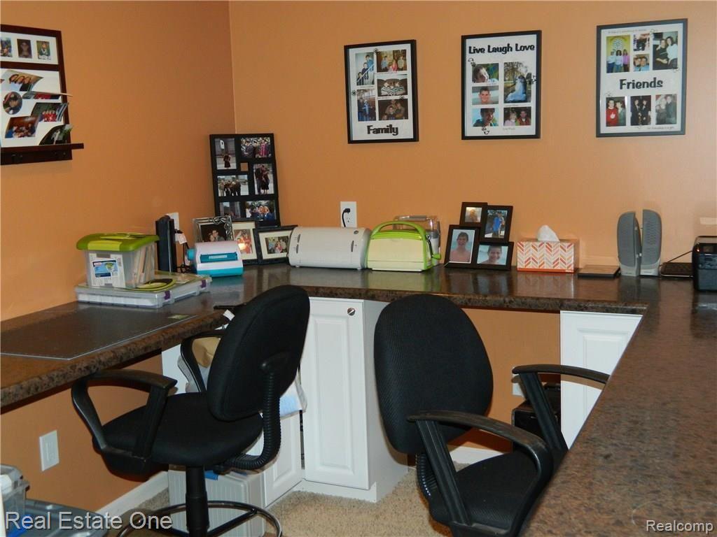 1053 Seville Road Rochester Hills, MI 48309 - Photo 62 of 66