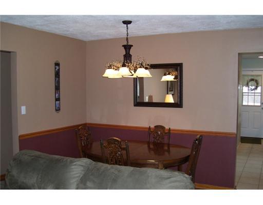 649 Morgantown Road Uniontown, PA 15401 - Photo 11 of 18 Dining Room.
