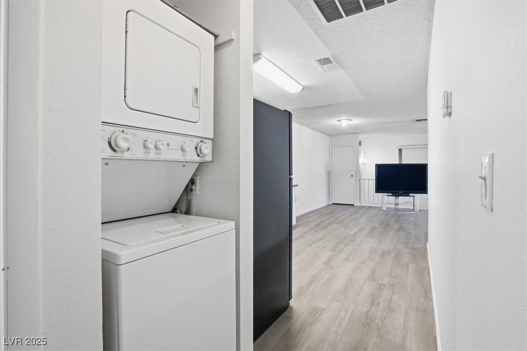 1454 Elizabeth Avenue, Unit 4 Las Vegas, NV 89119 - Photo 11 of 26