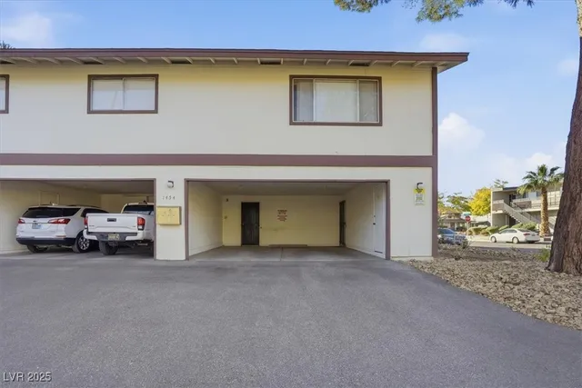 $1,400 | 1454 Elizabeth Avenue, Unit 4, Las Vegas, NV 89119