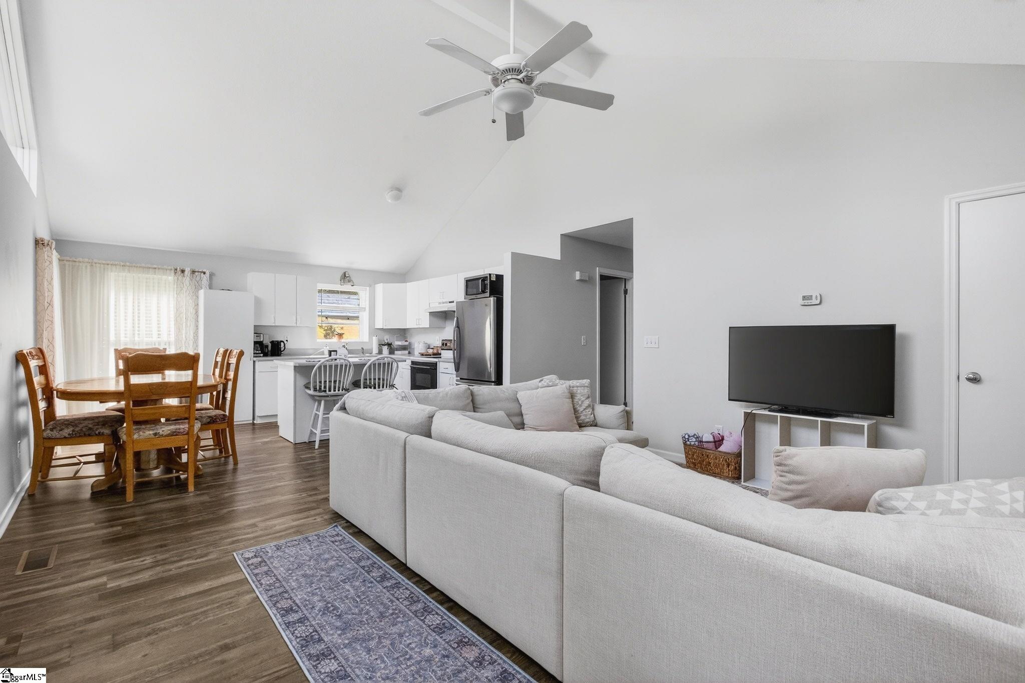 531 Everette Butler Drive Inman, SC 29349 - Photo 6 of 33