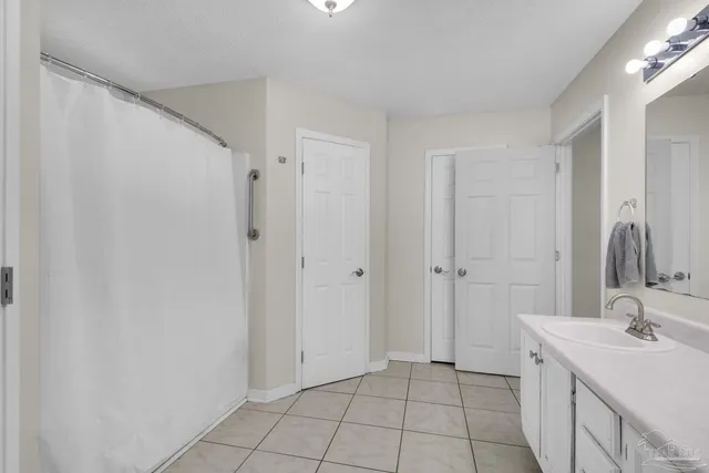 $250,000 | 7705 West Jackson Street, Pensacola, FL 32506