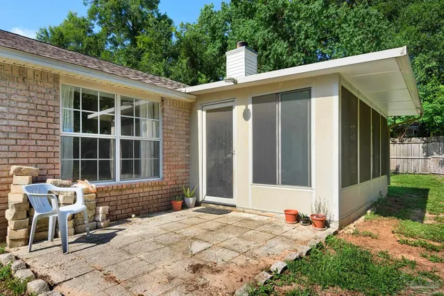 $250,000 | 7705 West Jackson Street, Pensacola, FL 32506