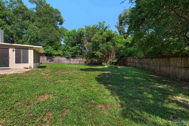 $250,000 | 7705 West Jackson Street, Pensacola, FL 32506
