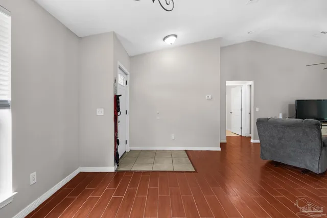 $250,000 | 7705 West Jackson Street, Pensacola, FL 32506