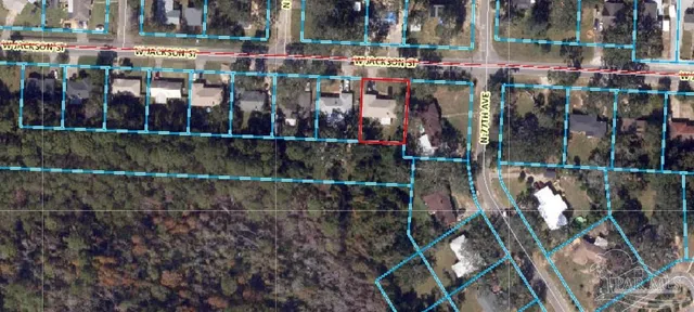 $250,000 | 7705 West Jackson Street, Pensacola, FL 32506