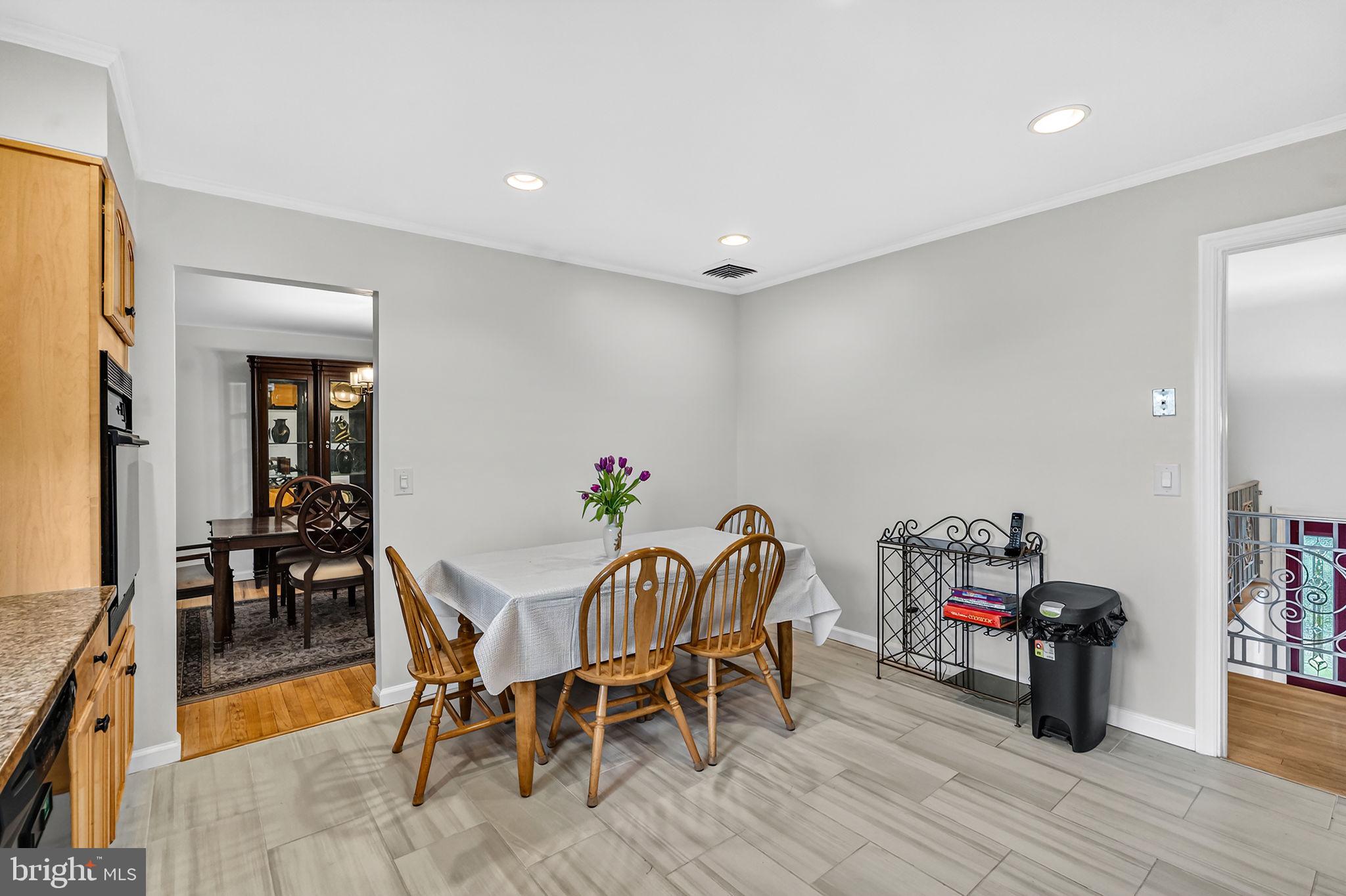 1305 Carlisle Road North Brunswick, NJ 08902 - Photo 8 of 32 Bright and inviting kitchen dining space.
