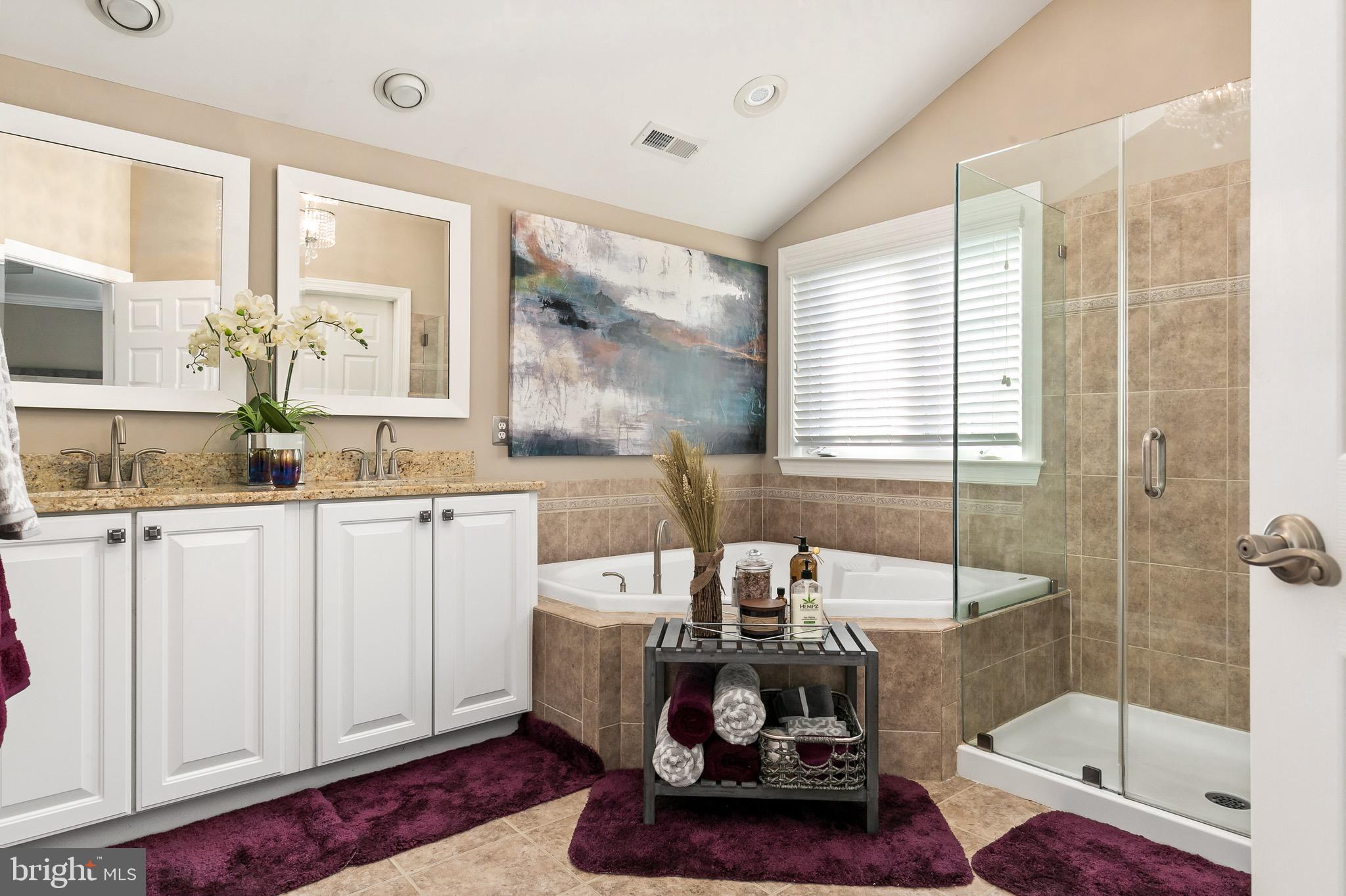 653 Chews Landing Road Sicklerville, NJ 08081 - Photo 19 of 34 Gallery Image 19