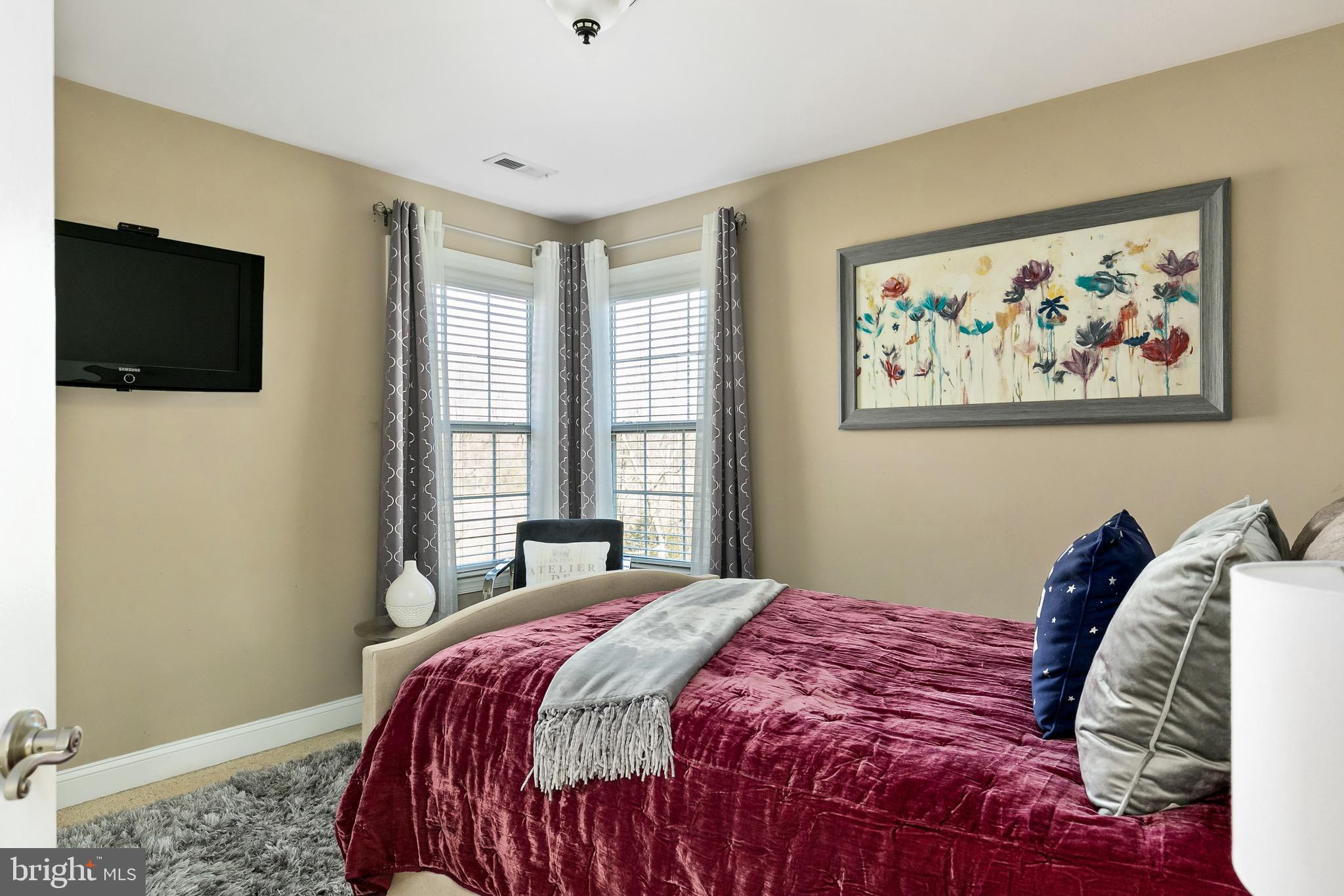 653 Chews Landing Road Sicklerville, NJ 08081 - Photo 21 of 34 Gallery Image 21