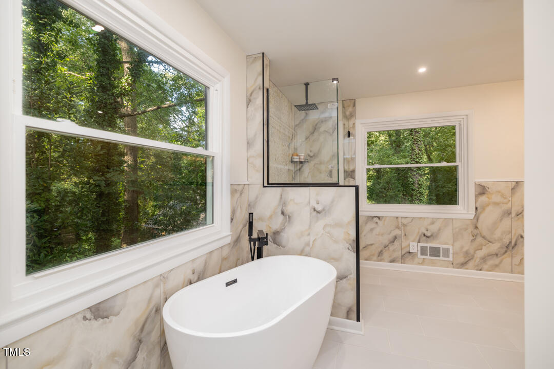 111 Merwin Road Raleigh, NC 27606 - Photo 17 of 51 111-Merwin-Rd-16