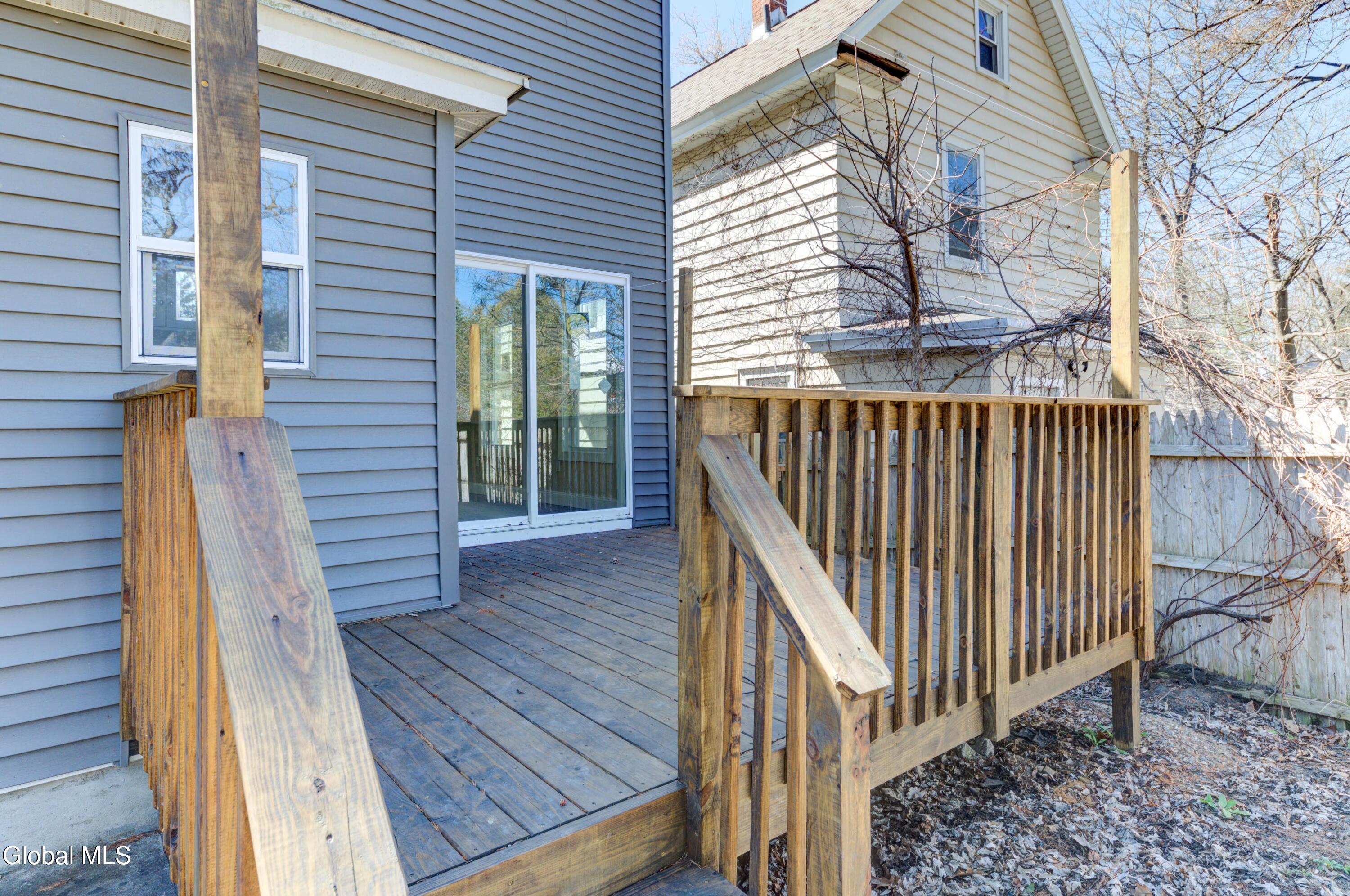 8 Sheldon Street Schenectady, NY 12308 - Photo 35 of 37 8 Sheldon-52