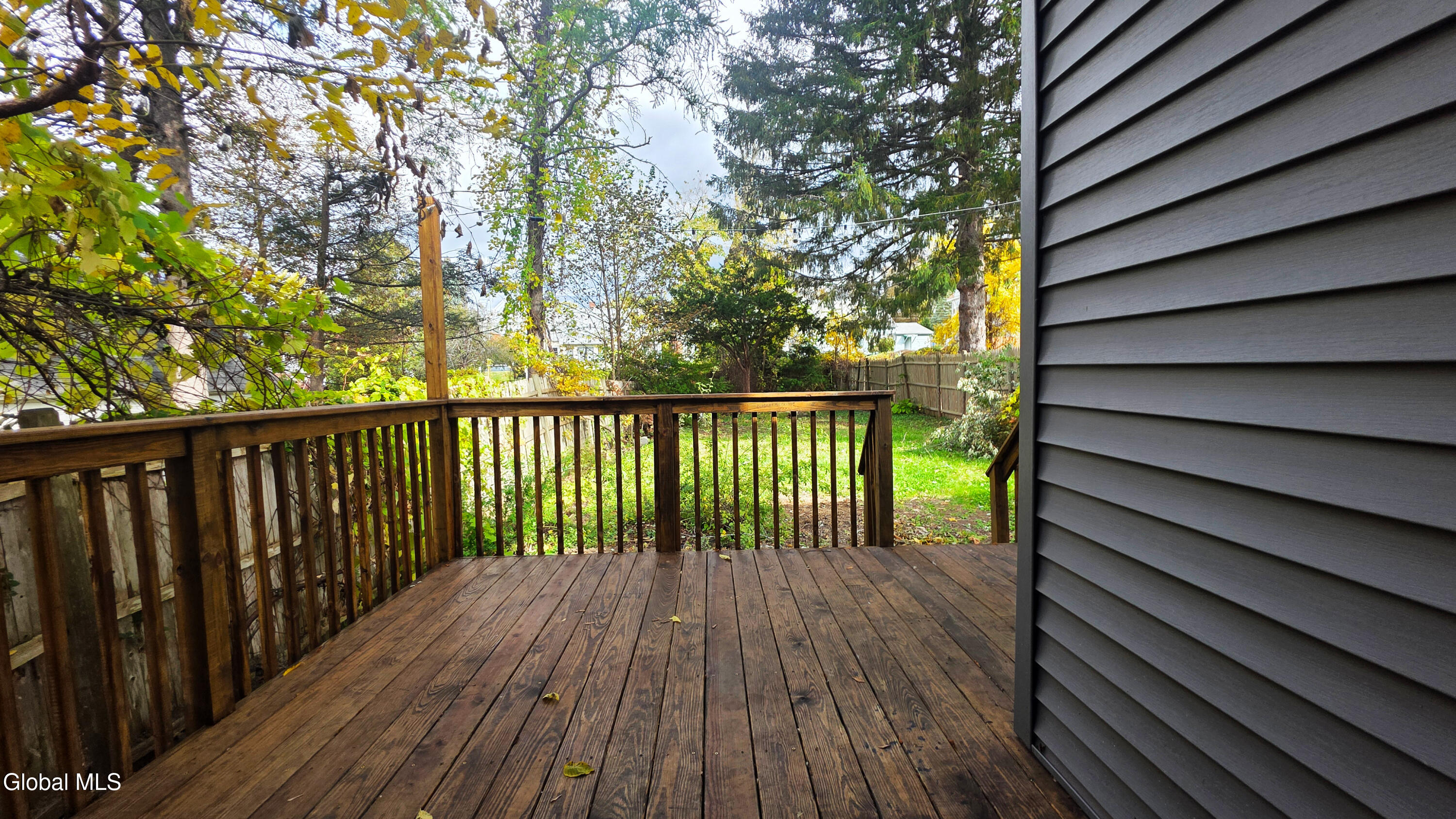 8 Sheldon Street Schenectady, NY 12308 - Photo 36 of 37 8-Sheldon-3-outside