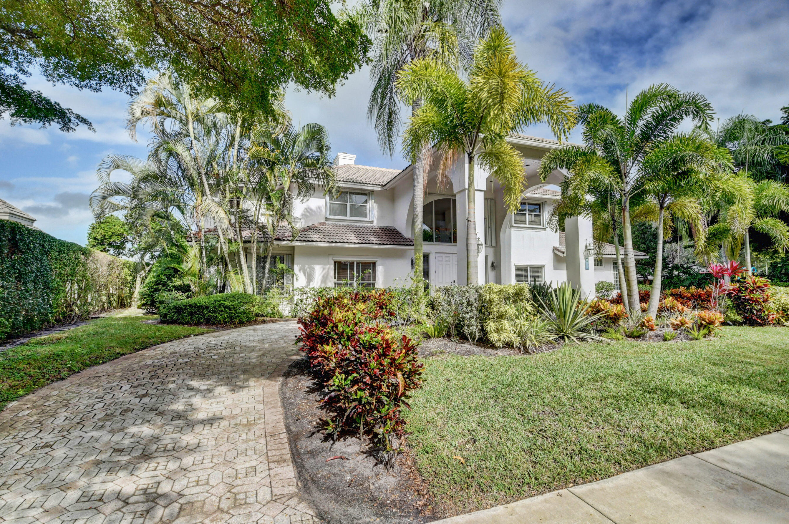 3015 Equestrian Drive Boca Raton, FL 33434 - Photo 2 of 66 DSC_1738_39_40_41_42