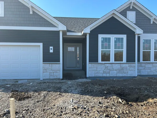 $624,900 | 9561 South Sophia Court, Franklin, WI 53132