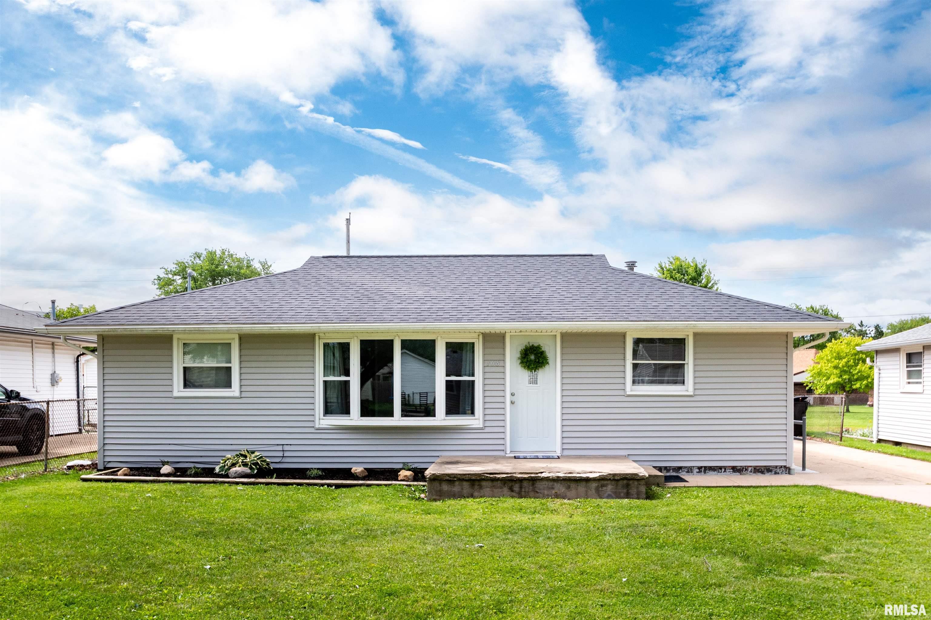 108 Duensing Lane Washington, IL 61571 - Photo 1 of 29