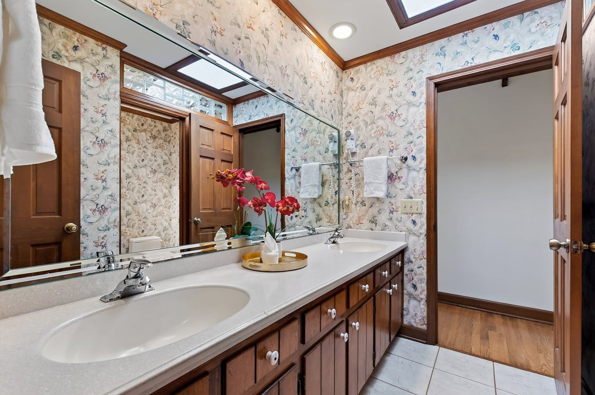 5300 Amsterdam Place Raleigh, NC 27606 - Photo 30 of 66 Amsterdam (53).jpg