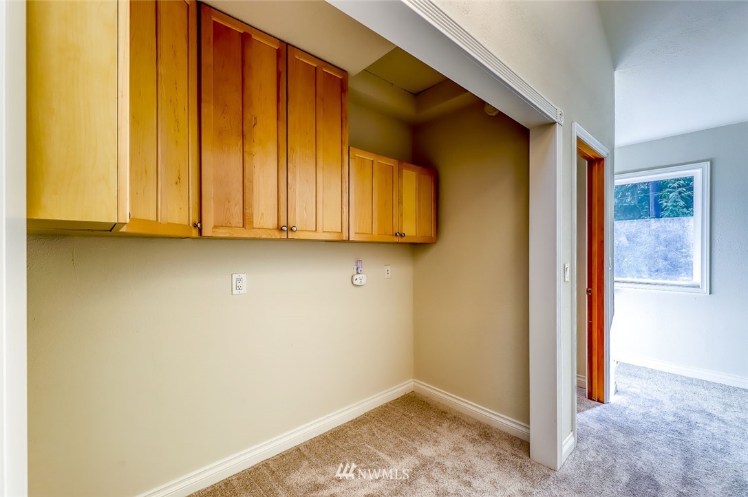 5790 Northeast Foster Road Bainbridge Island, WA 98110 - Photo 28 of 40