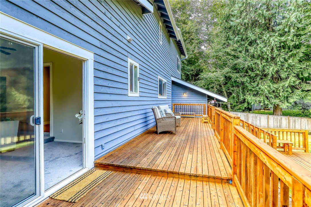 5790 Northeast Foster Road Bainbridge Island, WA 98110 - Photo 32 of 40