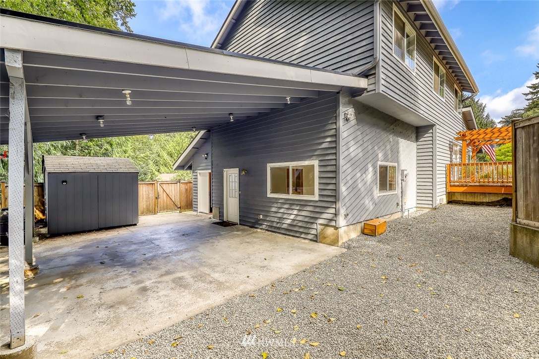 5790 Northeast Foster Road Bainbridge Island, WA 98110 - Photo 37 of 40