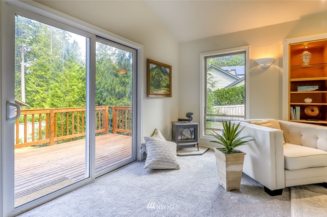 5790 Northeast Foster Road Bainbridge Island, WA 98110 - Photo 6 of 40