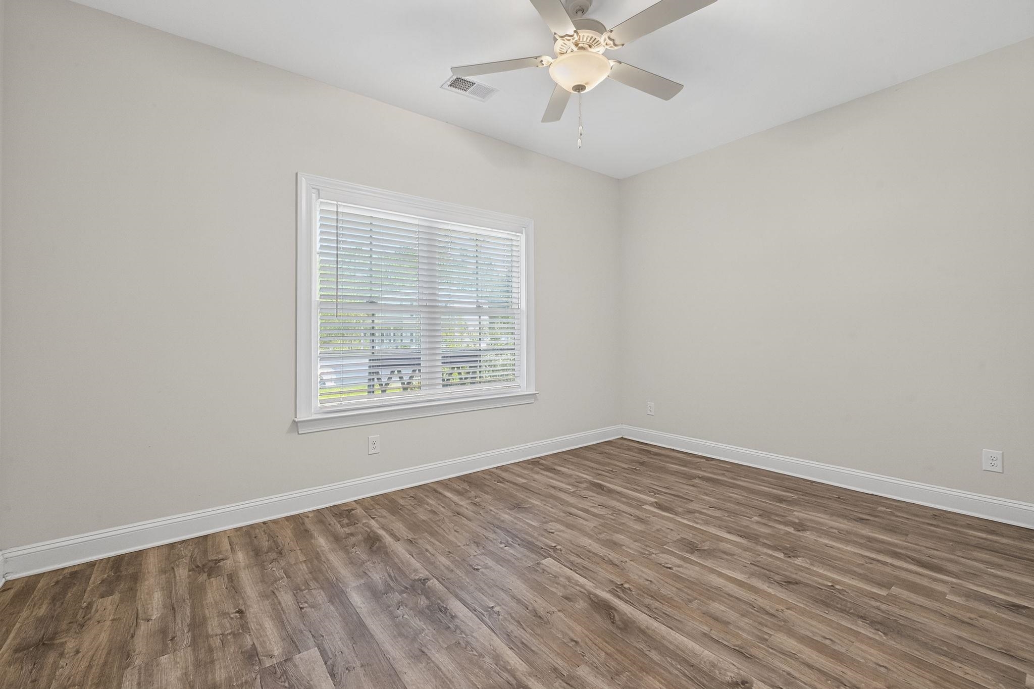 420 Retriever Court Murrells Inlet, SC 29576 - Photo 26 of 62 Gallery Image 26