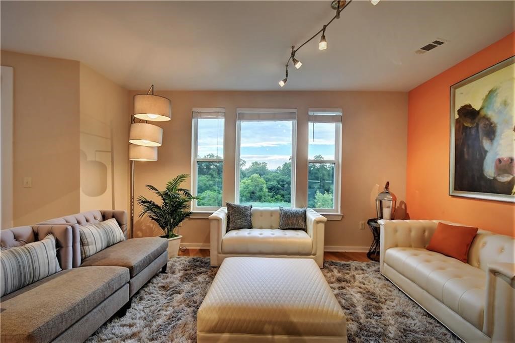 1900 Barton Springs Road, Unit 3048 Austin, TX 78704 - Photo 6 of 34