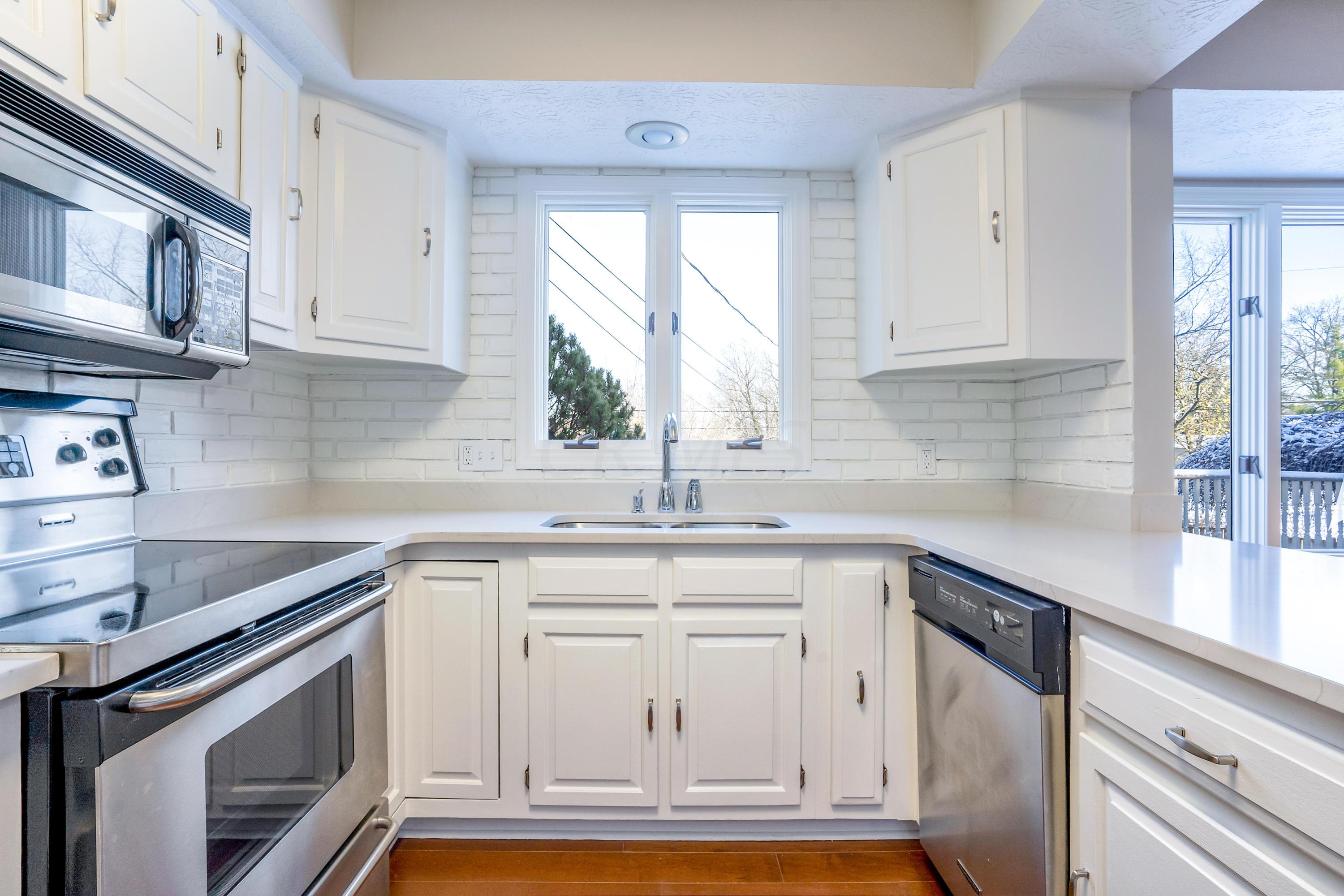 4366 Kendale Road Columbus, OH 43220 - Photo 21 of 97 Gallery Image 21