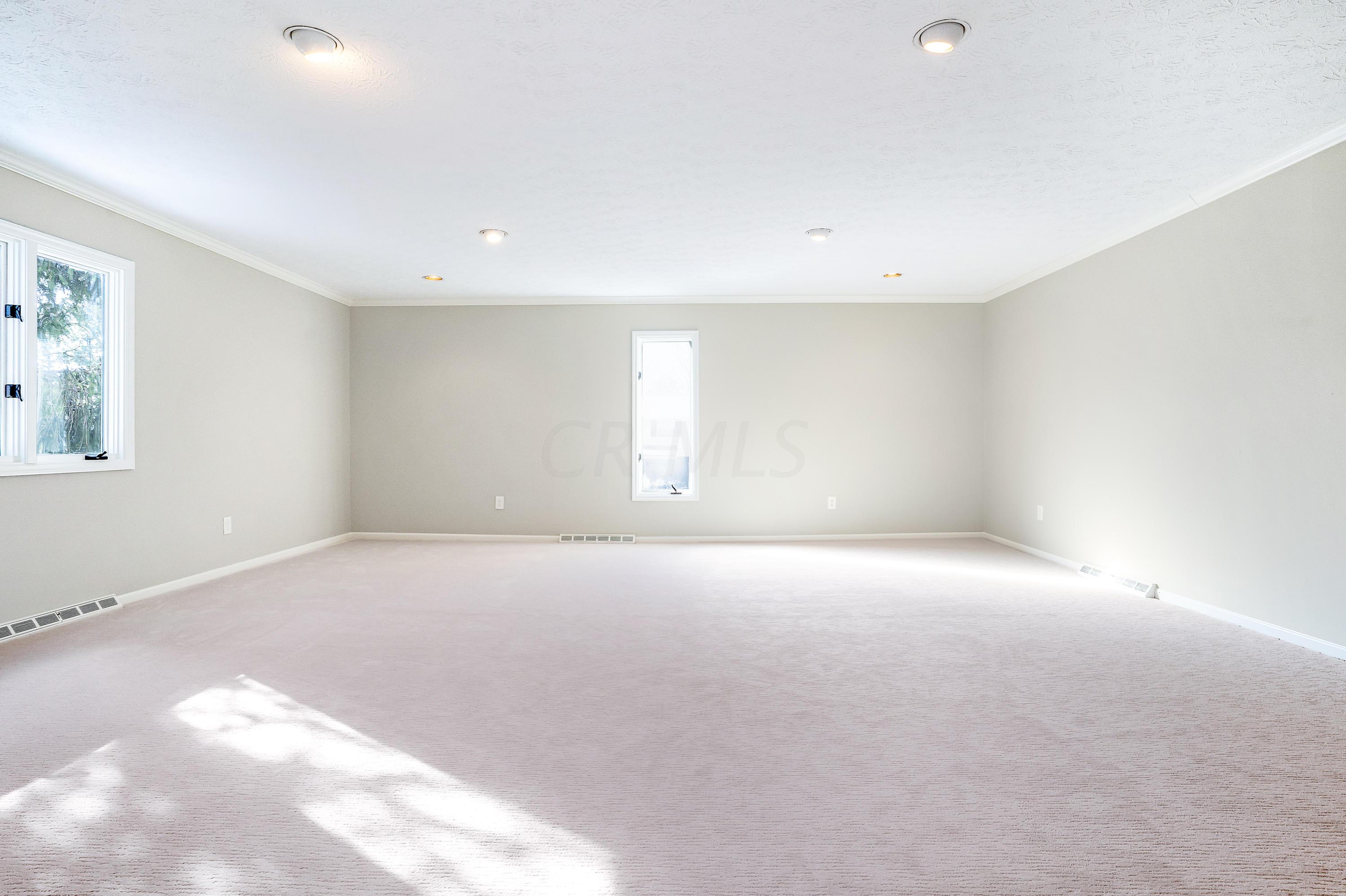 4366 Kendale Road Columbus, OH 43220 - Photo 40 of 97 Gallery Image 40