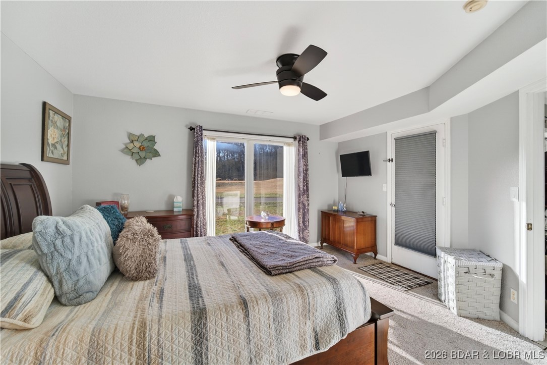 100 Osage Hills Road, Unit 201 Lake Ozark, MO 65049 - Photo 22 of 42 Bedroom 2