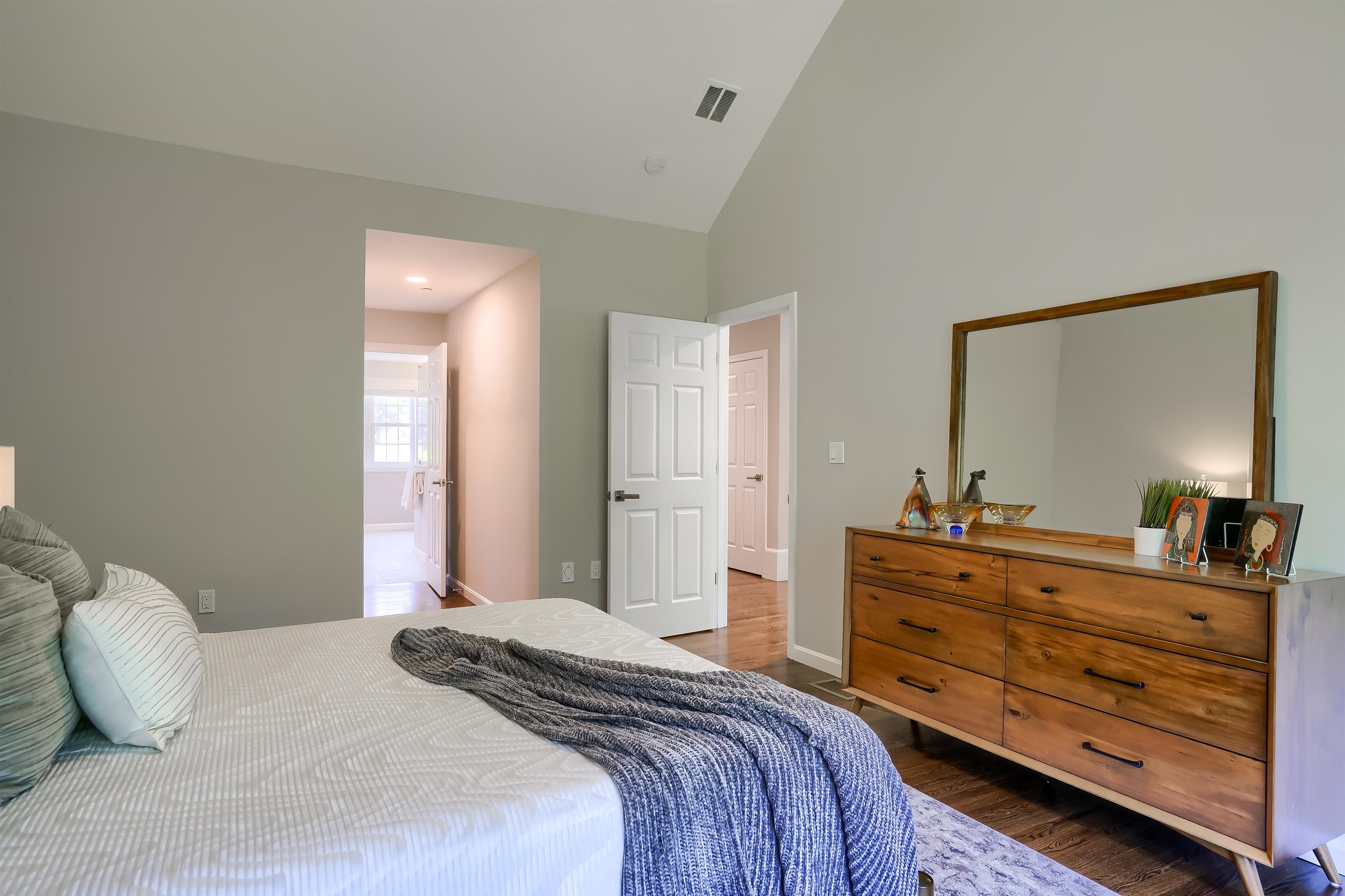 39 Terrell Lane Hollis, NH 03049 - Photo 14 of 38