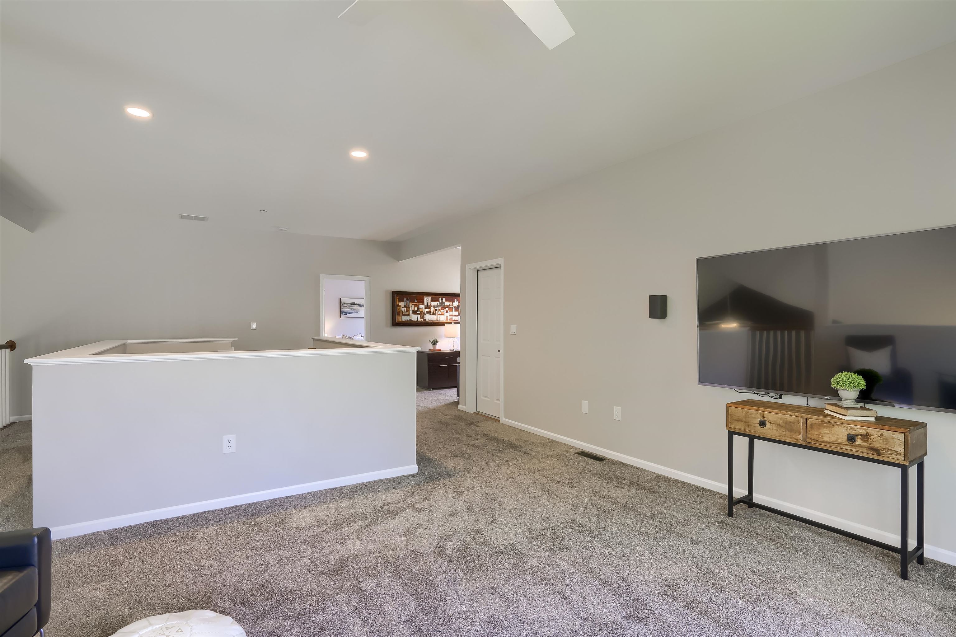 39 Terrell Lane Hollis, NH 03049 - Photo 23 of 38