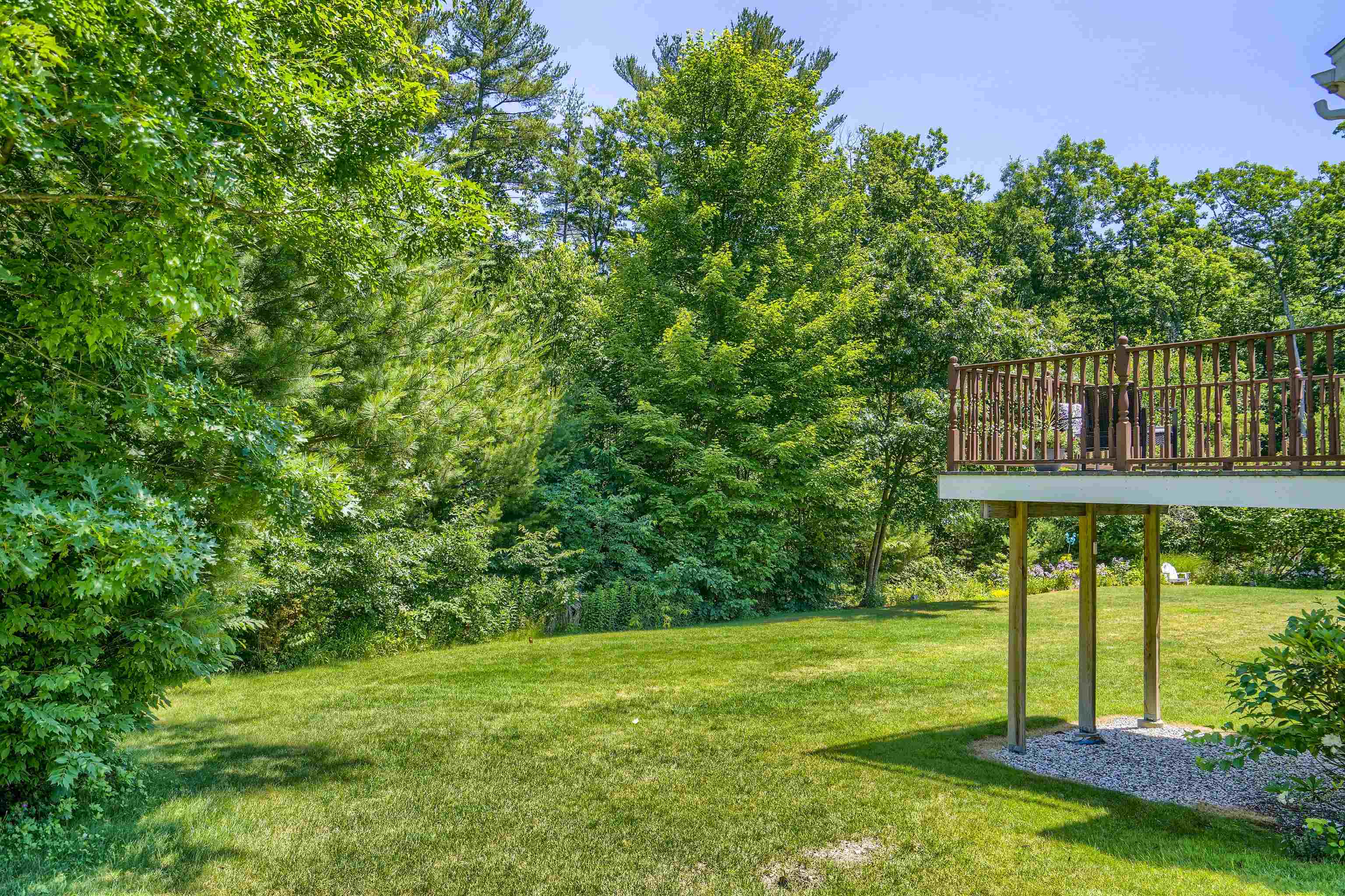 39 Terrell Lane Hollis, NH 03049 - Photo 32 of 38