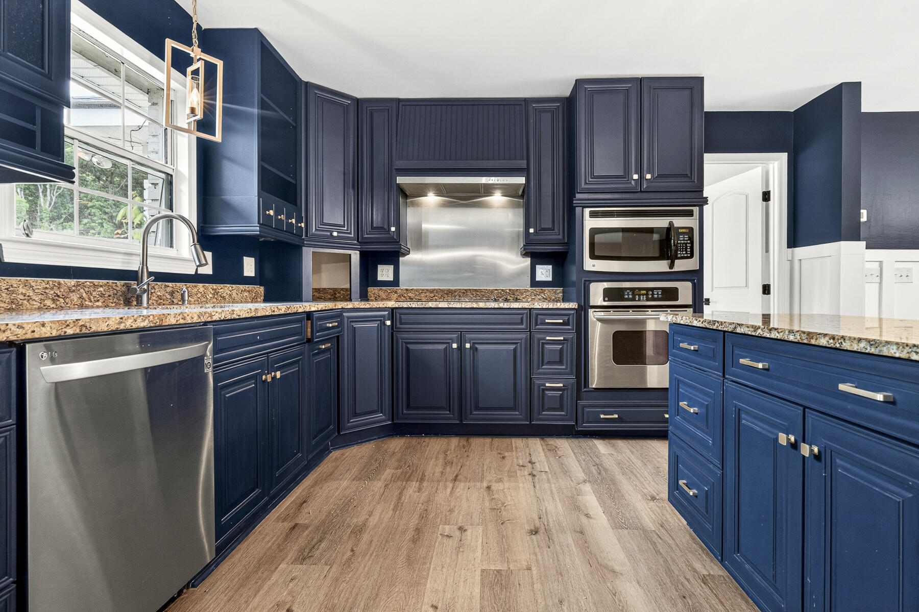23 Shadowmoss Parkway Charleston, SC 29414 - Photo 11 of 15 JB-57