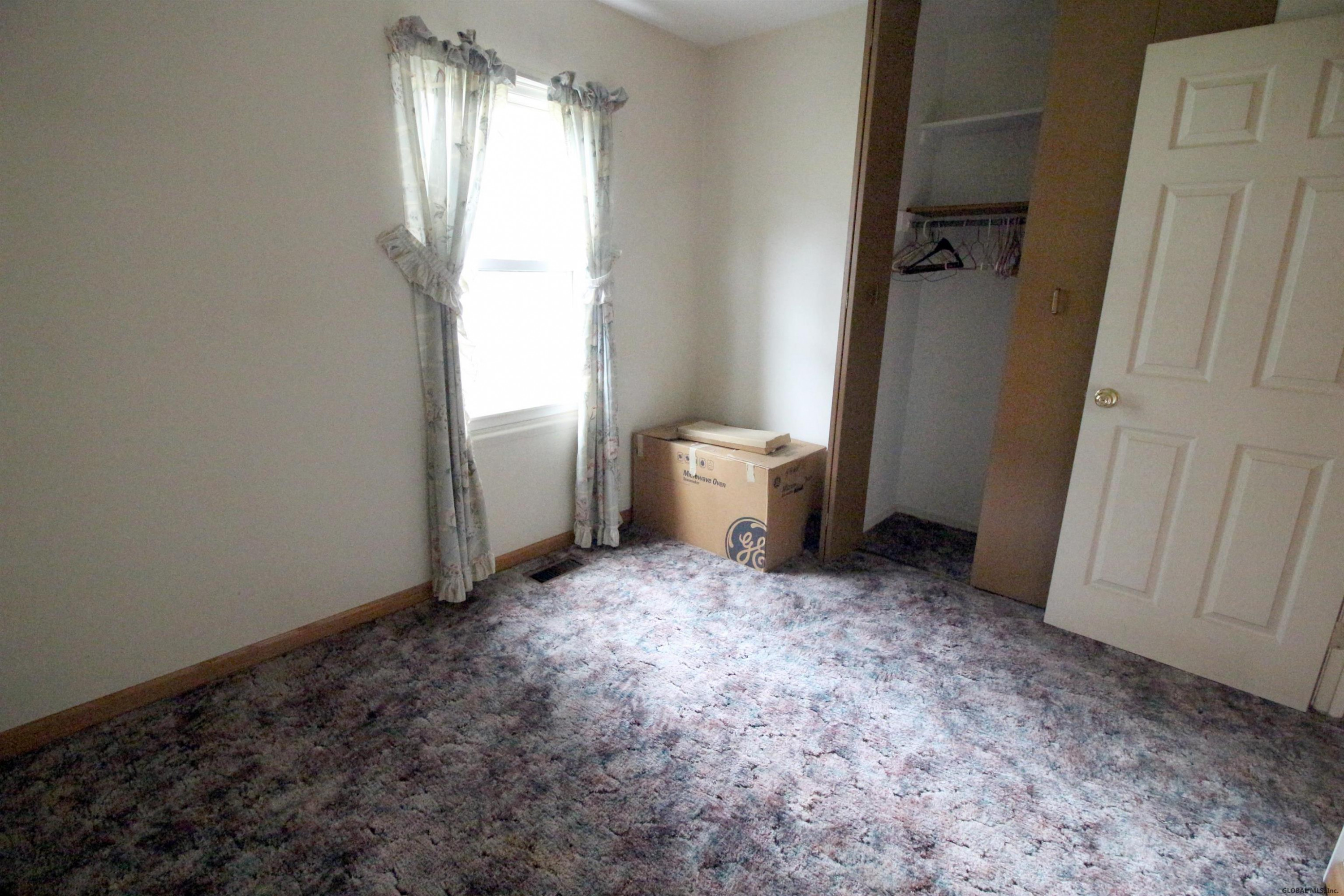 16 Mildred Lane Colonie, NY 12110 - Photo 27 of 35 Photo 27