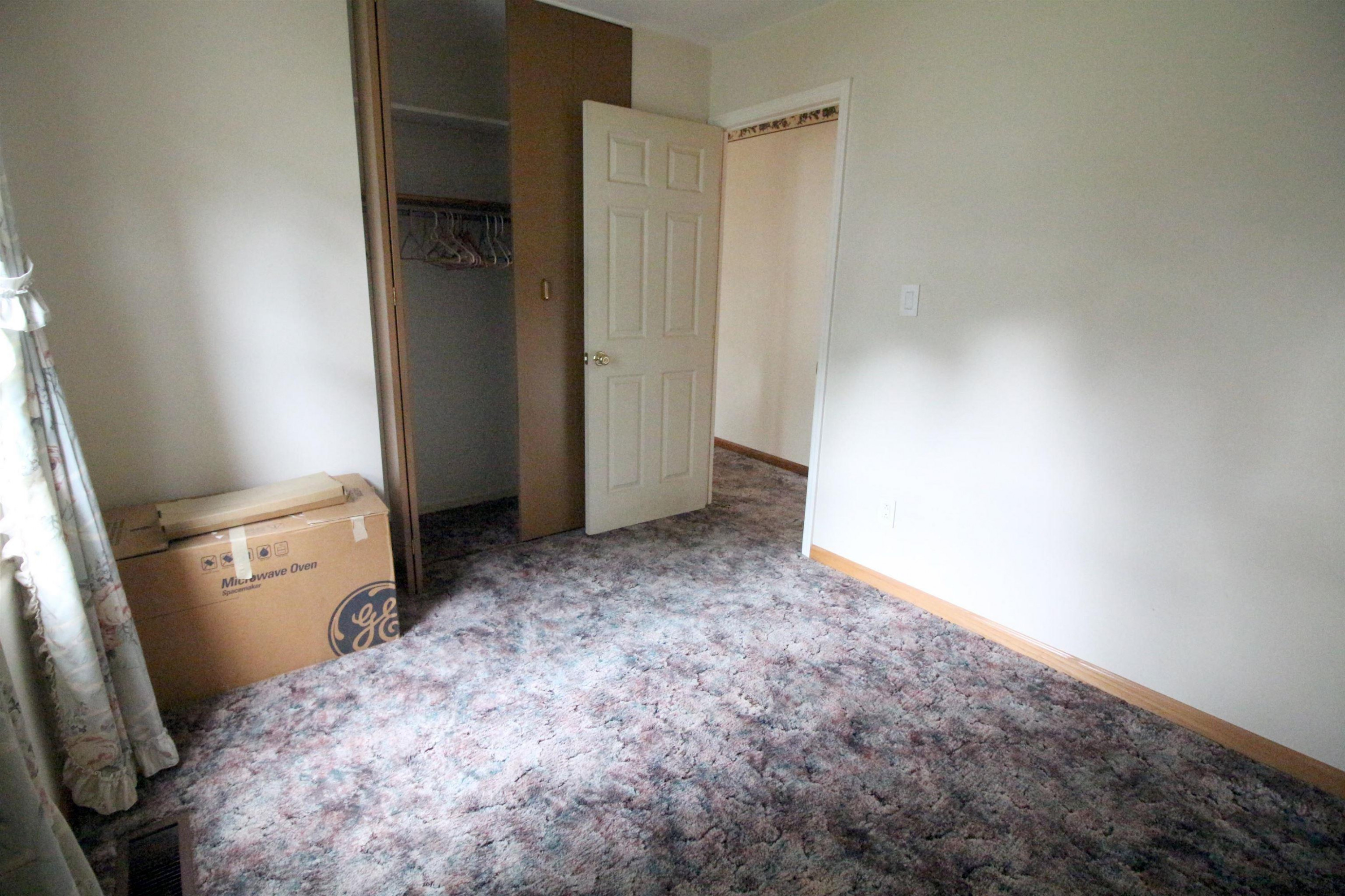 16 Mildred Lane Colonie, NY 12110 - Photo 28 of 35 Photo 28