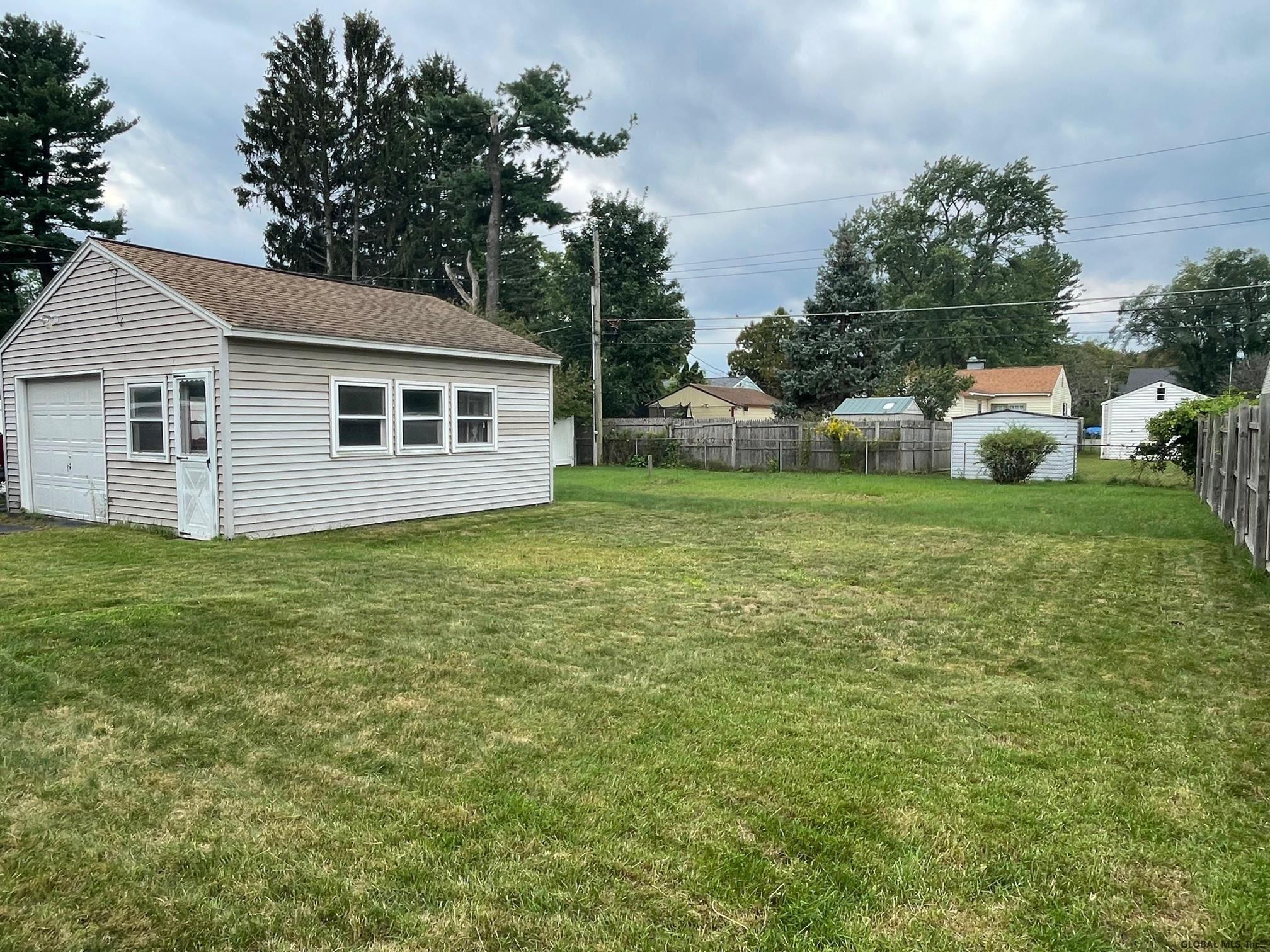 16 Mildred Lane Colonie, NY 12110 - Photo 34 of 35 Photo 34