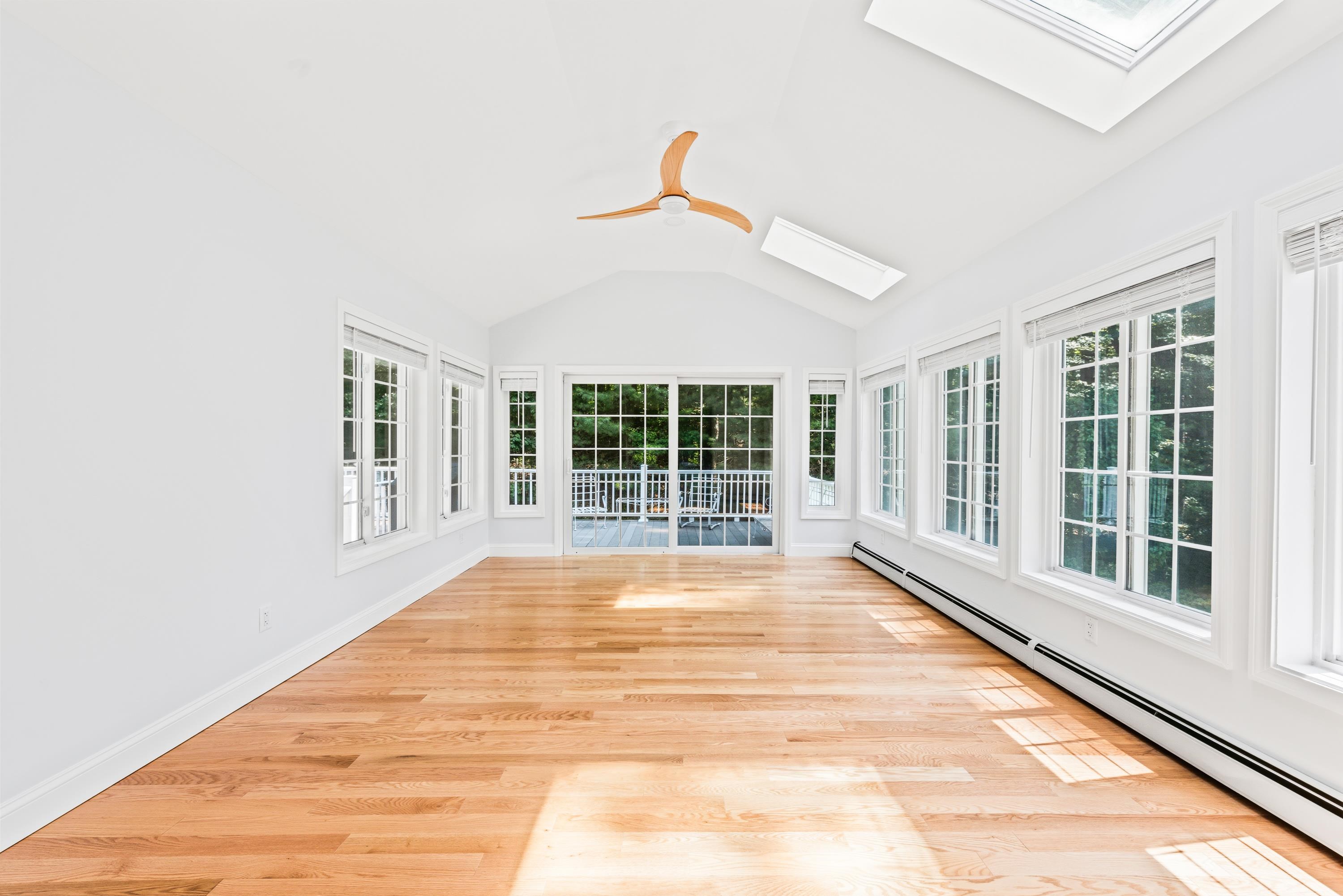 14 Davis Road Merrimack, NH 03054 - Photo 12 of 48 Gallery Image 12