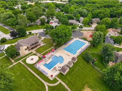$410,000 | 5316 59th Terrace, Kansas City, MO 64151
